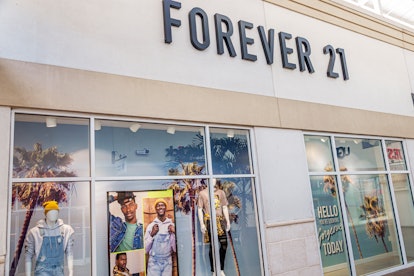 Florida, Orlando International Premium Outlets, Forever 21, American fast fashion store. (Photo by: ...